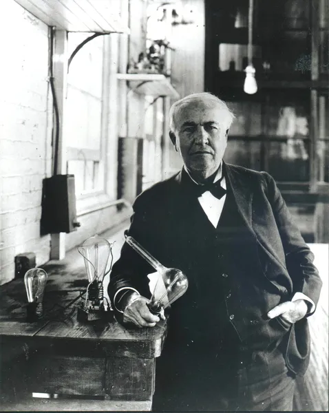 Step into History Digital Edition: Edison vs. The Internet – Top Five Edison Myths Busted
