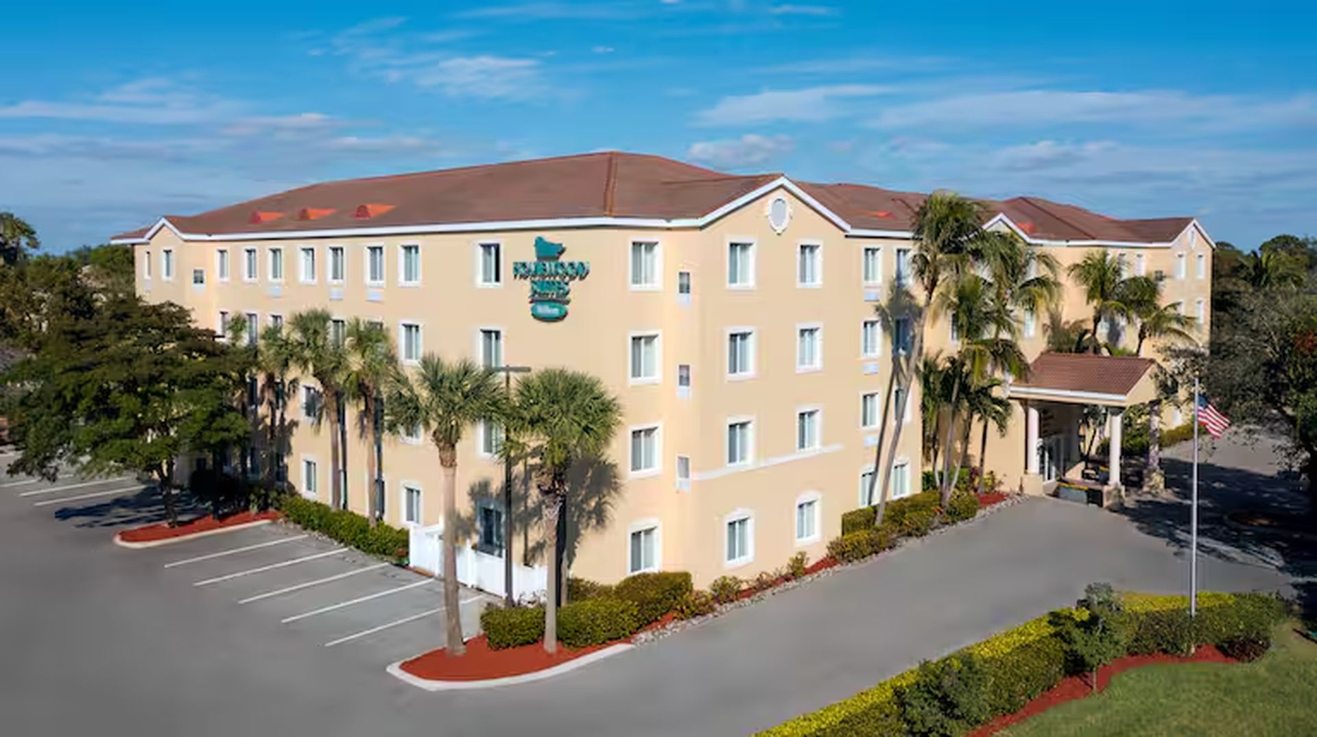 Homewood Suites by Hilton®